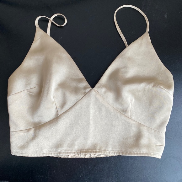 Abercrombie satiny crop top with elastic back, size XS - Picture 1 of 10